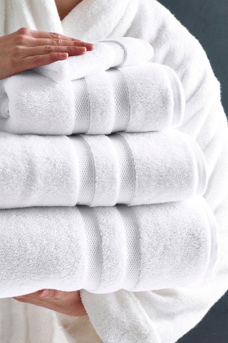 Toalla Hotelera 100% Algodón 70x140 cm – Máxima Suavidad y Absorción
